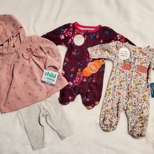 Bundle of 3 Preemie/Newborn, 0-3 Months
